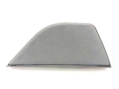 Maserati 3124945 LEVANTE 2019 Grille de haut-parleur - Image 1