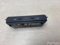 Volkswagen 5NA035736 Golf VIII (CD1) 2021 Multimedijos sąsaja su valdymo bloku