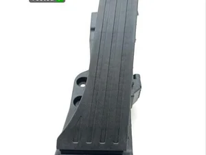 Mercedes-Benz A2233000400 EQE V295 2023 Pédale d'accélérateur