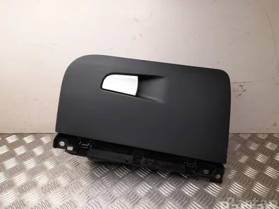 Alfa Romeo 0156114537 GIULIA (952_) 2018 Boîte à gants - Image 1