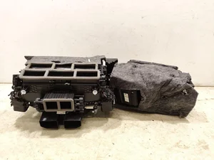 Porsche 9J1.907.040.K, 972907521C / 9J1907040K, 972907521C Taycan 2021 Boîtier de filtre à air