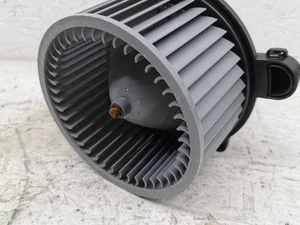 Hyundai EB1D1NX5LA, EB1D1NX5LAC3157, 220225 Tucson (NX4) 2022 Ventilateur d'intérieur