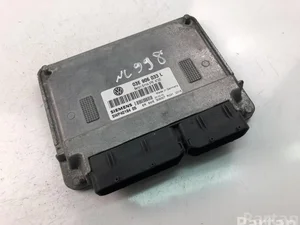 Volkswagen 03E906033L POLO (9N_) 2011 БУ двигателя