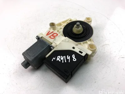 Renault 827310185R MEGANE III Grandtour (KZ0/1) 2012 Moteur de lève-vitre - Image 1