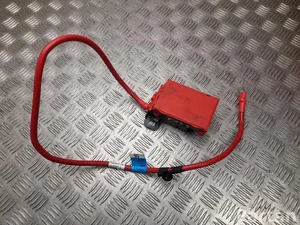 BMW 5 A68 6A9, 5 A09 7E3 / 5A686A9, 5A097E3 5 G60 2024 Câbles de batterie