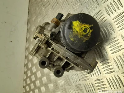 BMW 8642288 3 (F30, F80) 2014 Boîtier de filtre à huile - Image 1