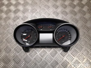 Opel 39085721 ASTRA K 2017 Панель приборов km/h Автоматическая коробка передач