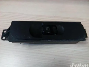 Mercedes-Benz A 906 545 19 13 / A9065451913 SPRINTER 3,5-t Box (906) 2015 Bouton de lève-vitre