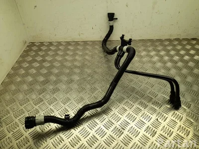 Tesla 1647665-10-E / 164766510E Model Y 2025 Conducto del refrigerante - Imagen 1