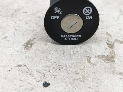Hyundai IONIQ (AE) 2022 Interrupteur de désactivation de l'airbag passager - Image 1