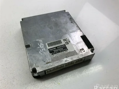 Toyota 89661-02500 / 8966102500 COROLLA (_E11_) 1999 Unité de contrôle moteur - Image 1