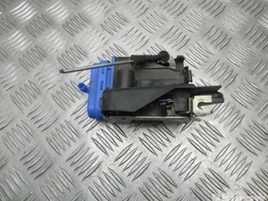 Audi 8D0 839 015 A / 8D0839015A A4 (8D2, B5) 1996 Serrure de porte Left Rear