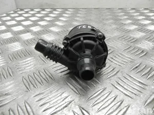 Mercedes-Benz A 000 500 76 00 / A0005007600 C-Class estate (S206) 2022 Zusatzwasserpumpe