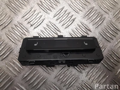 Volkswagen 5QS 907 049 A / 5QS907049A Tayron 2025 Interrupteur de chauffage de siège - Image 1