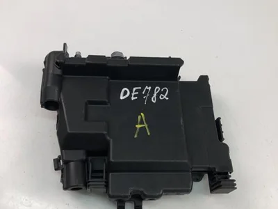 Volvo 30659092 XC60 2015 Fuse Box - Image 1