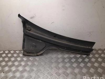 Seat 476 819 404 A / 476819404A ATECA (KH7) 2021 Garniture de capot d'essuie glace - Image 1