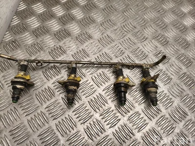 Mercedes-Benz 0280150034 S-CLASS Saloon (W108, W109) 1971 Fuel rail - Image 1