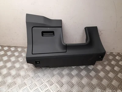 Audi 4KL 863 075 A / 4KL863075A Q8 e-tron 2023 Bac de rangement Tableau de bord - Image 1