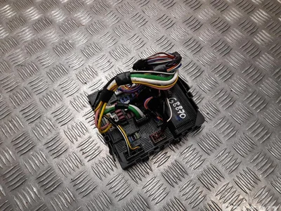 Nissan 284B7 4JW2B / 284B74JW2B NAVARA Platform/Chassis (D23) 2016 Boîte à fusibles - Image 1