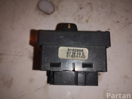 VOLVO 9162956 V70 I (LV) 1997 Light switch