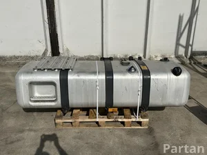 Mercedes-Benz Trucks A9604704901, A9604703501, A9604703601, A9604706001, A9604701501, A0175421117 ACTROS MP4 / MP5 2019 Fuel tank 660L + 75L
