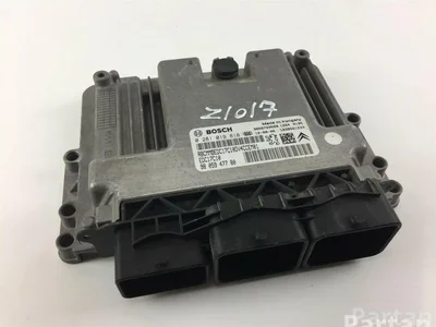 Citroën 9805947780; 0281019818 / 9805947780, 0281019818 C3 II 2014 Unités de contrôle - Image 1