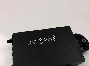 Volvo 32209198 XC90 II 2017 Caja de fusibles