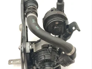 BMW 945503405, 884061401, 9896408 i4 (G26) 2023 Pompe à eau