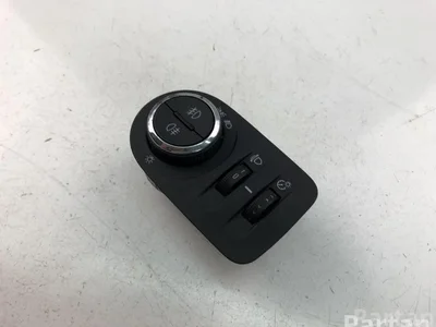 Opel 13310331 CORSA D 2009 Interrupteur de lumière - Image 1