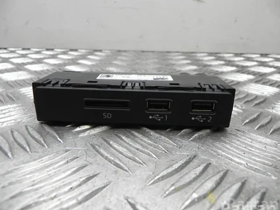 Audi 4N0 035 726 A / 4N0035726A A6 (C8/4K) (2018 - ) 2019 Périphérique d'entrée - Image 1