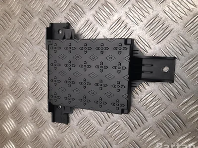 Hyundai 96375-KL000 / 96375KL000 IONIQ 6 2024 Amplificateur d'antenne - Image 1