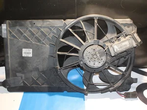 Volvo 3R5H8C607RG V50 (MW) 2006 Ventilateur de radiateur