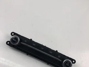 Ford LJ6T-18K811-AC / LJ6T18K811AC KUGA II (DM2) 2020 Contrôle automatique de la climatisation