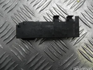 Audi 4M0 907 247 A / 4M0907247A A4 Avant (8W5, B9) 2016 Antenne