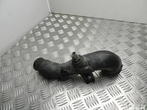 Toyota 17362-0R030 / 173620R030 AVENSIS Estate (_T27_) 2011 Prise d'air / Conduit d'air d'admission