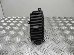 Nissan 68750EB30 NP300 NAVARA (D40) 2006 Respiradero