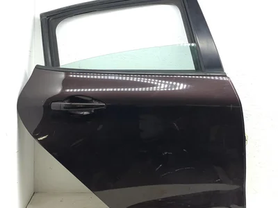 Peugeot 208 2013 Porte Right Rear - Image 1