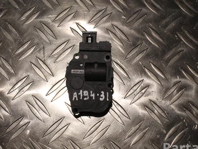 BMW 410475520 1 (E87) 2009 Sklendės reguliavimo varikliukas - Nuotrauka 1