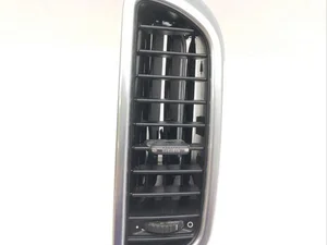 Porsche 7P5.819.728.E / 7P5819728E CAYENNE (92A) 2015 Évent Right Front