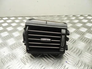 Jaguar 8X23-19C893-AE / 8X2319C893AE XF (X250) 2008 Évent