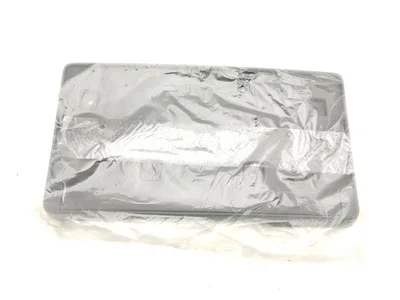 Chrysler 68259461AA Pacifica 2018 Support de plaque d'immatriculation / cadre - Image 1