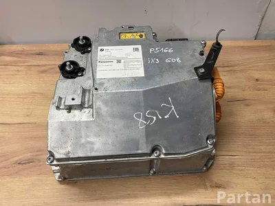 BMW 5A5CA28 ; 61445A5CA28 / 5A5CA28, 61445A5CA28 iX3 (G08) 2024 Onduleur avec convertisseur - Image 1