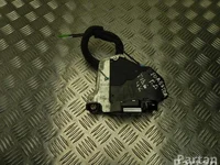 Subaru 6SF4L1301 FORESTER (SJ) 2016 Замок двери спереди справа