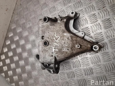 Volkswagen 05E199275G Golf VIII Variant CG5 2021 Support moteur - Image 1