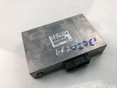 Seat 5P0862335B LEON (1P1) 2007 Unité de contrôle 'Bluetooth' - Image 1