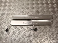 Mercedes-Benz A 297 680 16 00 / A2976801600 EQE SUV (X294) 2023 Bordure de seuil de porte complect