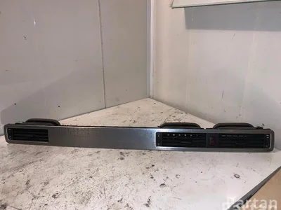 Volvo 30715144 V70 III (BW) 2009 Prise d'air / Conduit d'air d'admission - Image 1