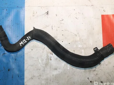 Volvo 30757896004 XC60 2010 Tube de distribution de carburant - Image 1