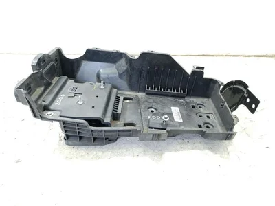 Jeep 68413712AA, 68275851AF Wrangler JL 2021 Battery tray - Image 1