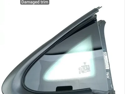 Porsche 9J1845298M, 9J1845332, 43R00049 Taycan 2021 Türscheibe feststehend rechts - Bild 1